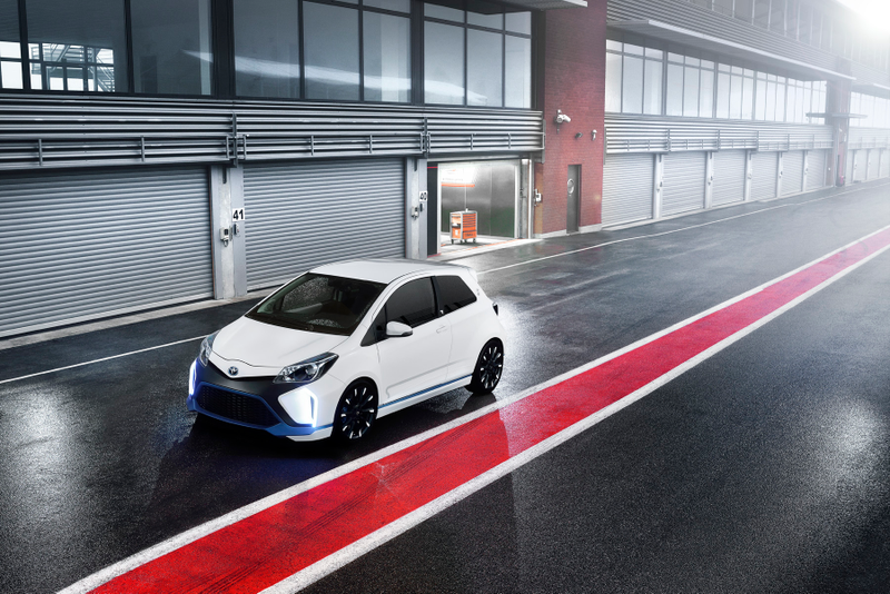 Illustration for article titled Yaris Hybrid-R Concept Full Reveal
